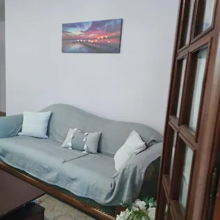 Luxury Apartment Nea Vrasna