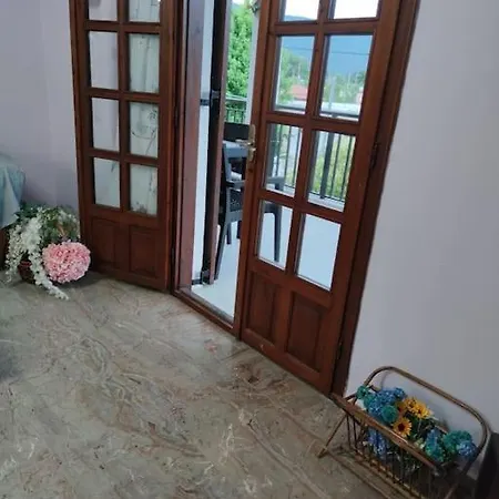 Luxury Apartment Nea Vrasna